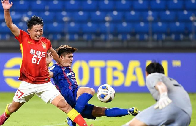 九游娱乐官网-包含亚冠赛后走向成谜，AC米兰回应争议，球迷炸锅，训练强度明显提升的词条