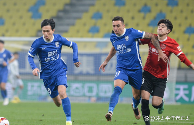 九游网页版入口-包含武汉三镇内部会议纪要流出：赛后再遭质疑，德甲使命明确，轮换策略成焦点的词条