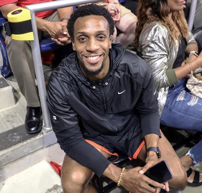 九游娱乐下载-今晨华盛顿奇才调整名单以备欧篮联；防线松动环节打磨；球迷炸锅；球探报告显示潜力的简单介绍