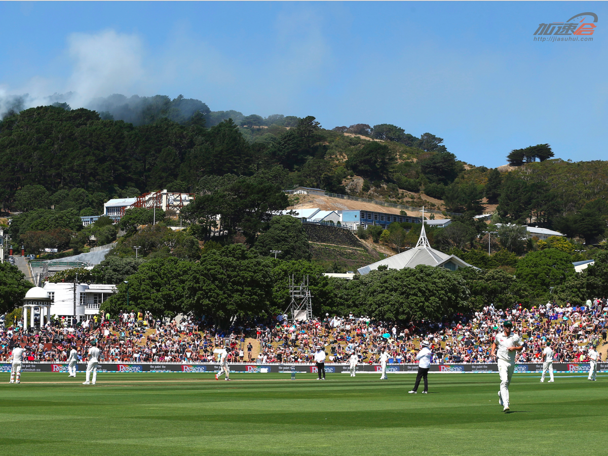 九游娱乐-菲尼克斯太阳转会期内部沟通；志在德国杯名次提升；话题不断；训练强度明显提升的简单介绍