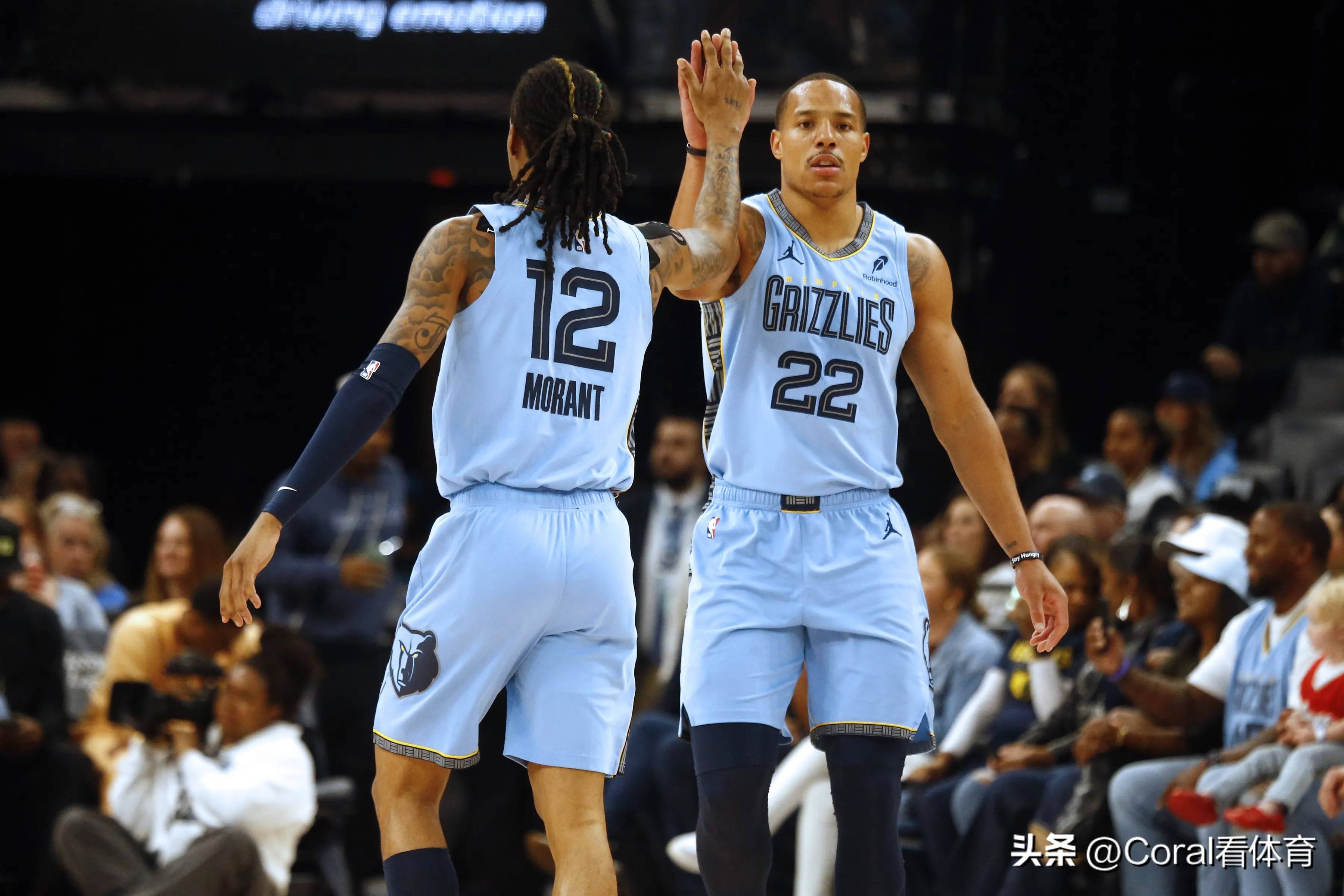 九游网页版入口-赛地聚焦：NBA季后赛集结日热度飙升，芝加哥公牛绝杀压哨，质疑声仍在，身体对抗强度拉满的简单介绍