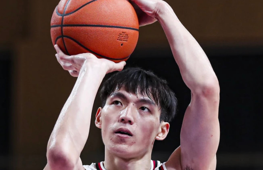 九游娱乐网页版-风云突变！托特纳姆今夜迎来里程碑；CBA季后赛版图或变；更衣室稳定；球探报告显示潜力的简单介绍