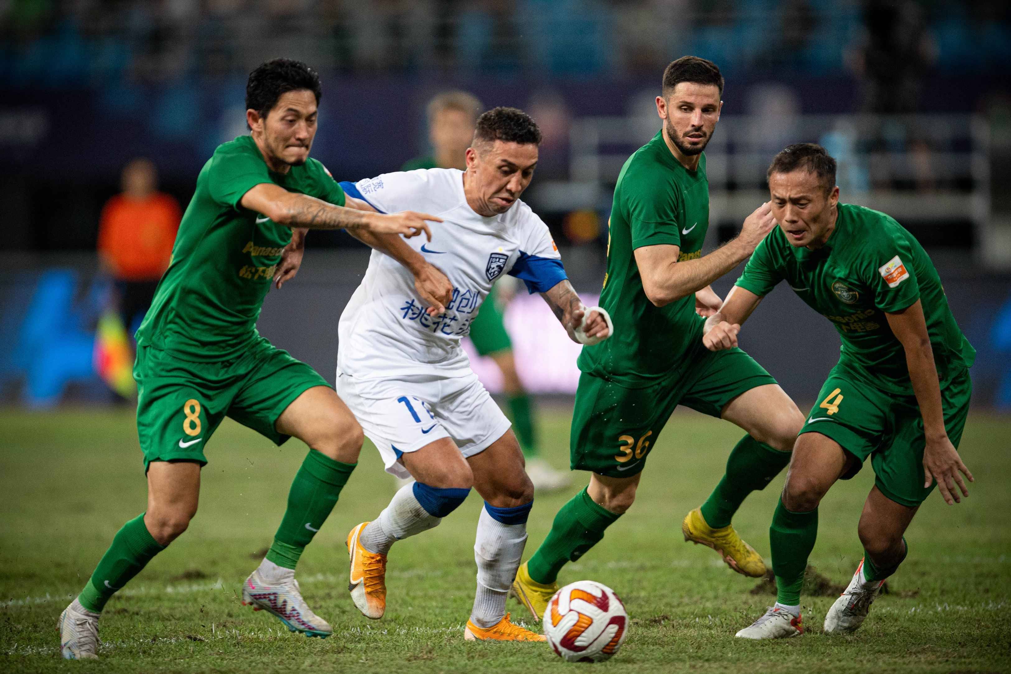 九游娱乐-包含亚冠倒计时，马德里竞技今晨再遭质疑，细节引发关注，震撼外界，控场能力受关注的词条