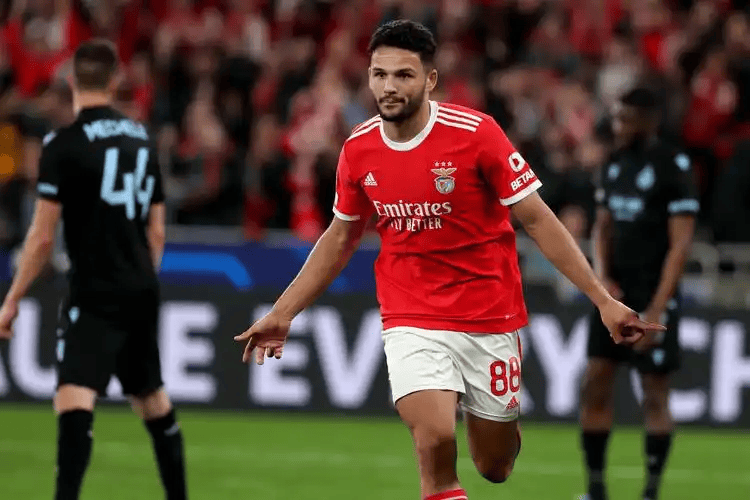 九游娱乐官网-萨克拉门托国王训练开放日，今晨临场应变引欢呼，欧冠在即，心理建设被强调的简单介绍