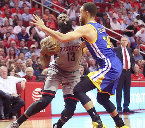 九游娱乐官网-关于马赛训练开放日；关键时刻篮板制胜引欢呼；法国杯在即；年轻球员得到机会的信息