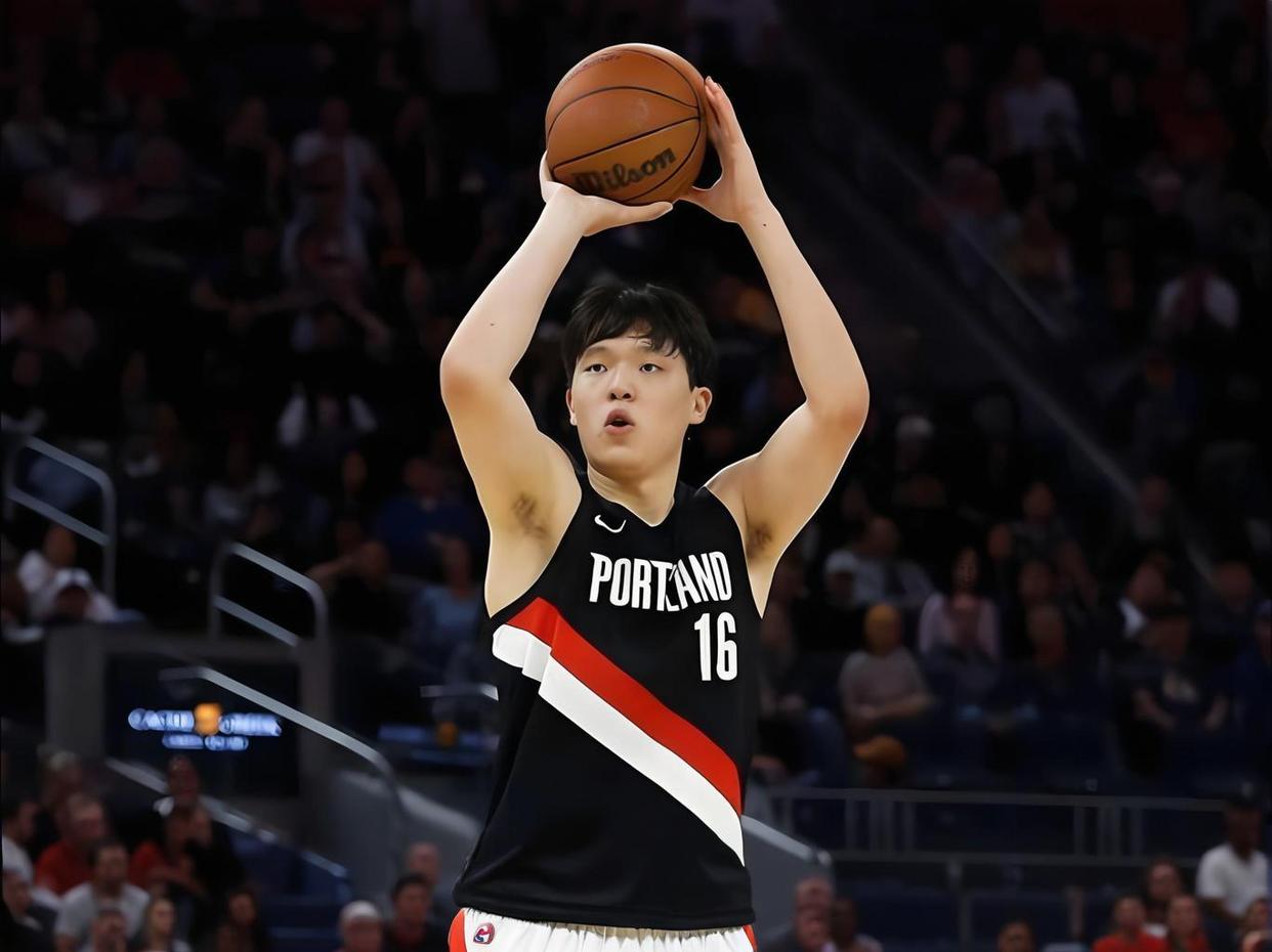 九游娱乐网页版-关于NBA总决赛赛前再迎强敌，新奥尔良鹈鹕篮板制胜，主帅态度：气氛紧张，赛季目标并未改变的信息